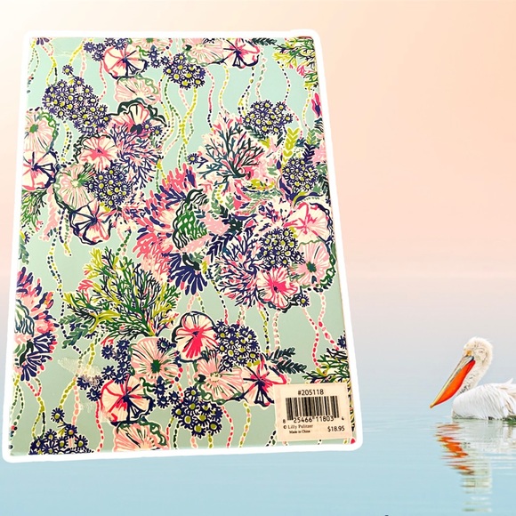 Lilly Pulitzer Tech Set - Picture 2 of 3